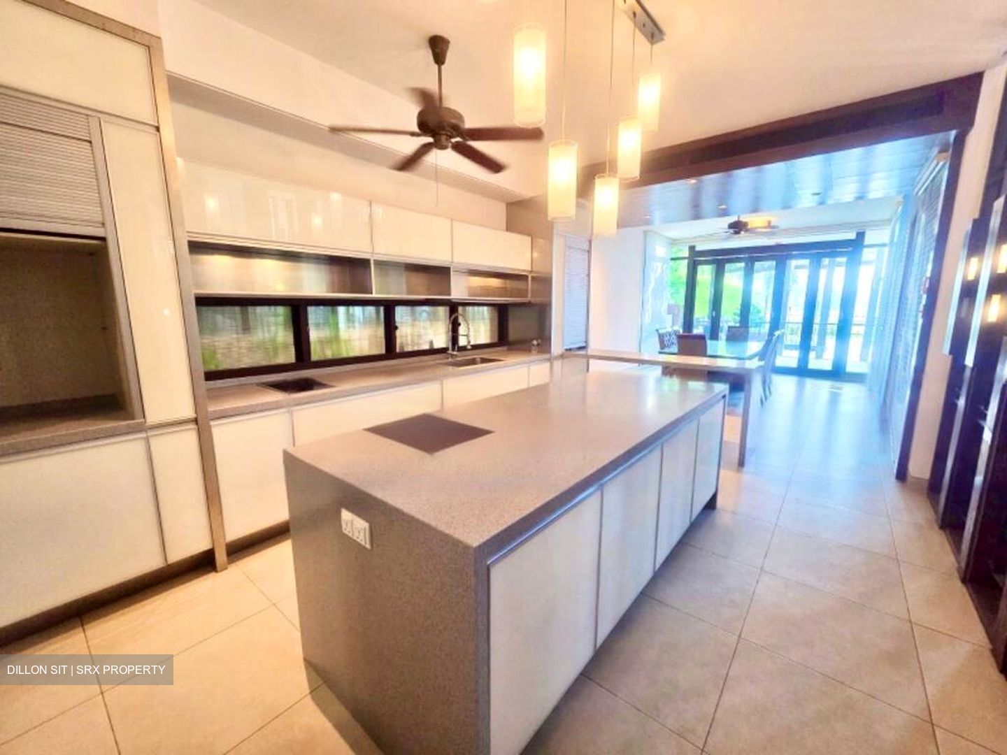 Ocean Drive (D4), Detached #470122711